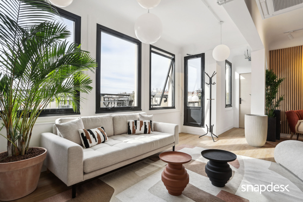 faites appel &agrave; un artisan d'int&eacute;rieur qualifi&eacute; &agrave; paris 75010 pour vos travaux de r&eacute;novation, d'am&eacute;nagement et de d&eacute;coration. devis gratuit, conseils personnalis&eacute;s et expertise locale.