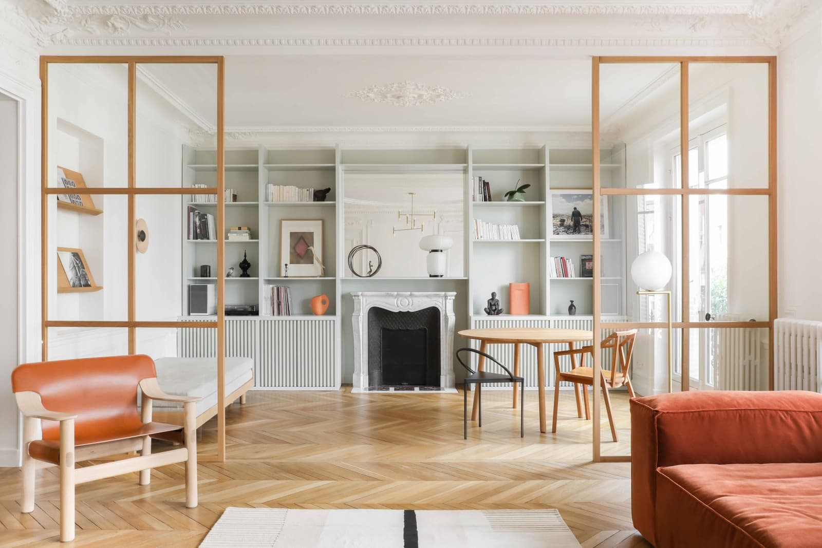 trouvez un artisan d'intérieur à paris 75010 pour vos travaux de rénovation, décoration et aménagement sur-mesure. qualité, conseils personnalisés et expertise locale pour transformer votre intérieur.