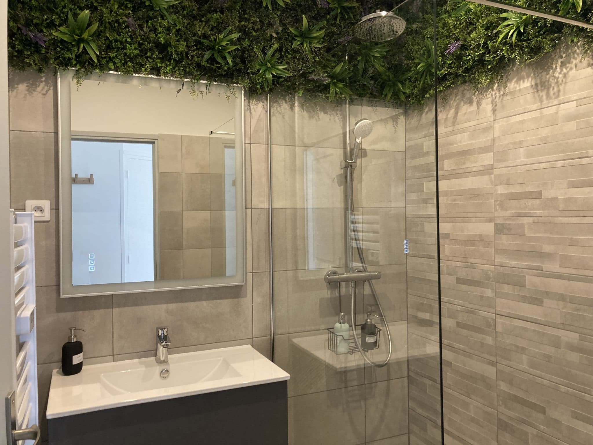 obtenez des conseils pour choisir le meilleur devis de r&eacute;novation de salle de bain &agrave; paris 75010. comparez les offres, trouvez un artisan qualifi&eacute; et optimisez votre budget pour une r&eacute;novation r&eacute;ussie.