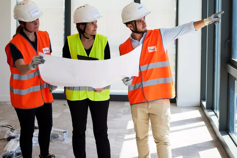 découvrez nos conseils pour choisir la meilleure entreprise de travaux à paris 75010 et réussir votre projet de rénovation ou de construction en toute confiance.