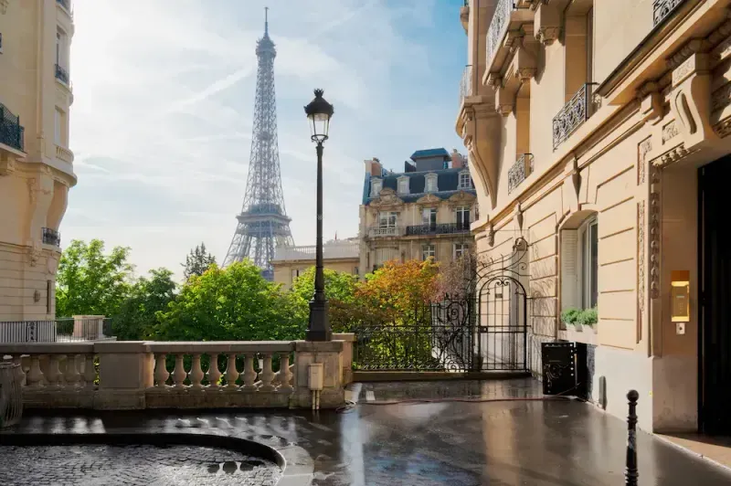 trouvez le meilleur prestataire pour votre projet de construction à paris en 2025. conseils, critères de sélection et erreurs à éviter pour réussir votre chantier en toute sérénité.
