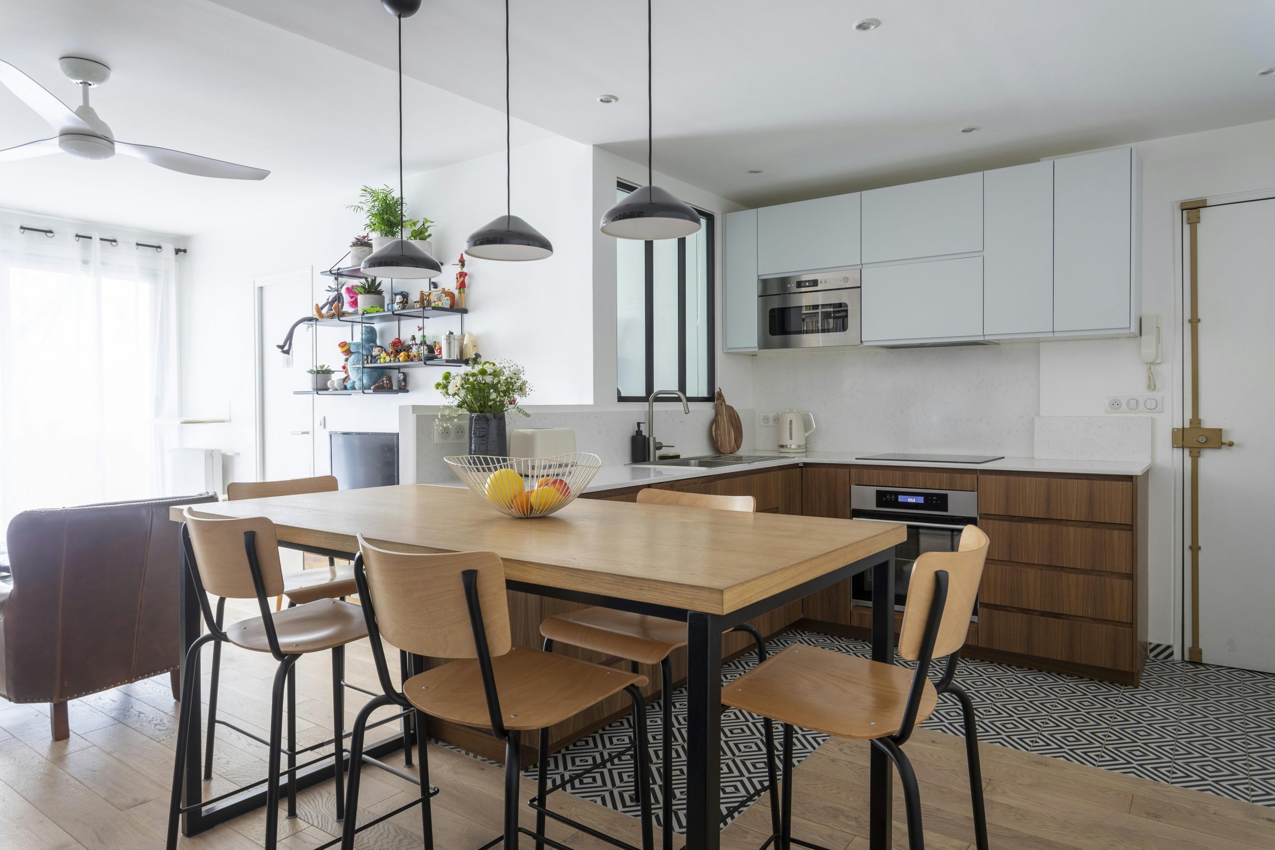 d&eacute;couvrez comment choisir l'entreprise pro r&eacute;novation &agrave; paris 75010 pour vos travaux de r&eacute;novation. qualit&eacute;, expertise et accompagnement personnalis&eacute; pour tous vos projets dans le 10e arrondissement.