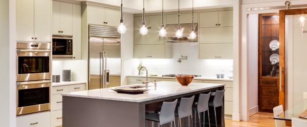 d&eacute;couvrez le co&ucirc;t moyen d&rsquo;une cuisine &agrave; paris 75010 : tarifs des cuisines sur-mesure, conseils pour estimer votre budget, prix de l&rsquo;installation et astuces pour &eacute;conomiser sans n&eacute;gliger la qualit&eacute;.