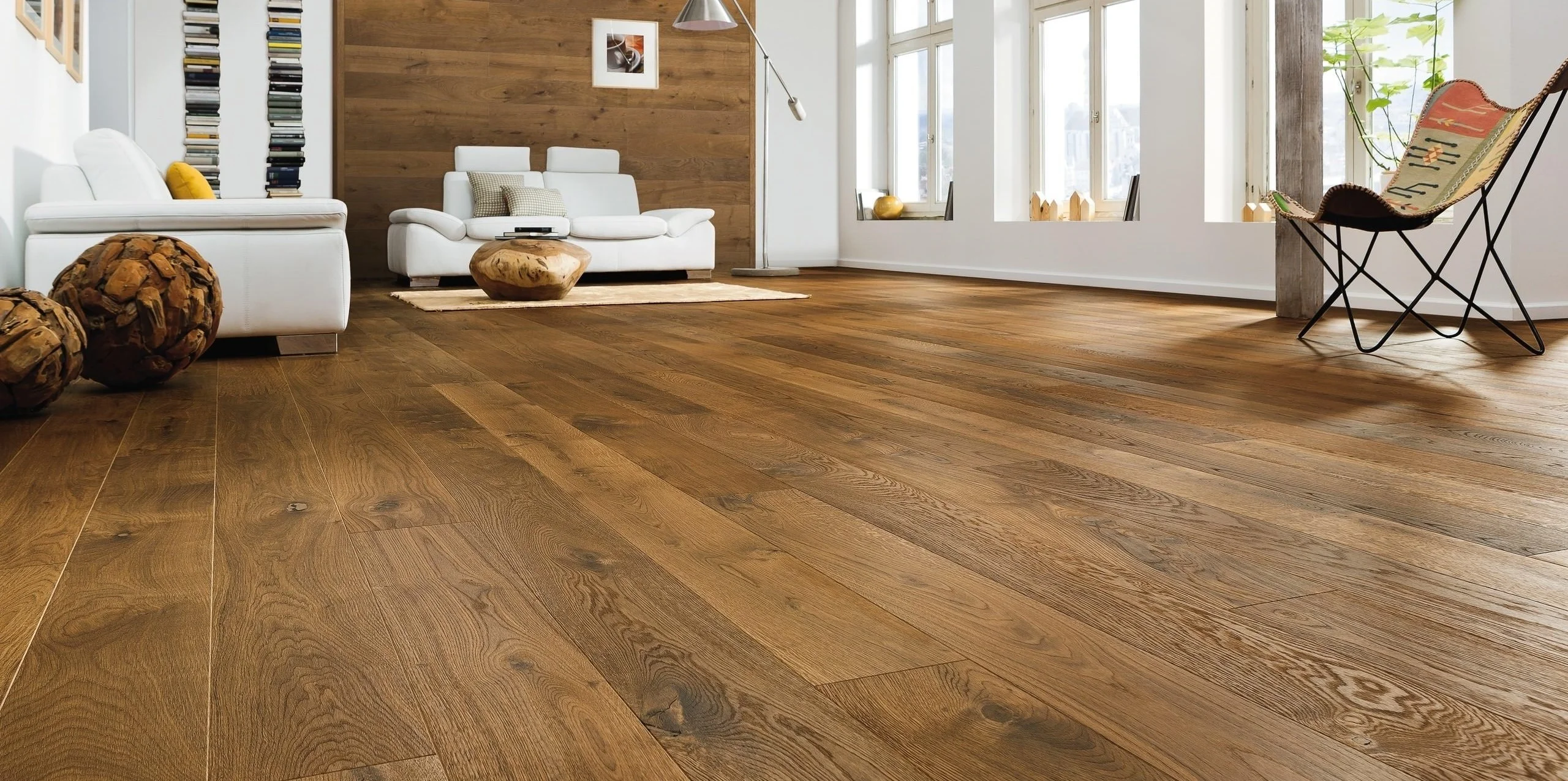 découvrez le coût de la pose de parquet en 2025 : tarifs moyens, facteurs influençant le prix, conseils pour bien estimer votre budget et choisir le bon professionnel.