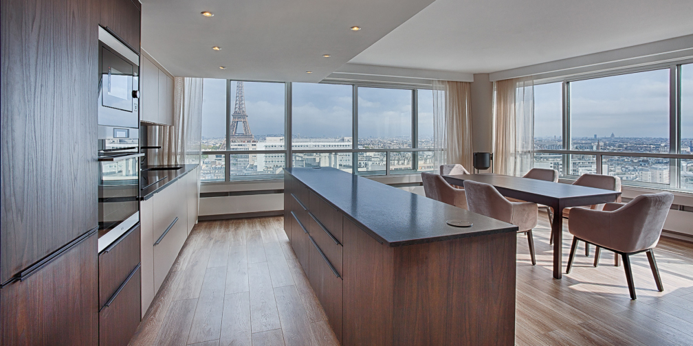 d&eacute;couvrez des cuisines contemporaines &eacute;l&eacute;gantes et fonctionnelles &agrave; paris 75010. profitez de solutions modernes sur-mesure pour optimiser votre espace et sublimer votre int&eacute;rieur.