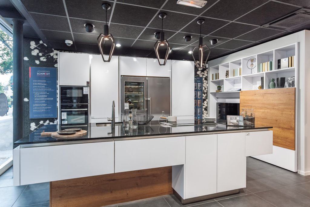découvrez des cuisines design sur mesure dans le 10ème arrondissement de paris. profitez d'aménagements modernes, fonctionnels et élégants pour sublimer votre intérieur. conseils personnalisés et accompagnement par des experts en cuisine contemporaine.