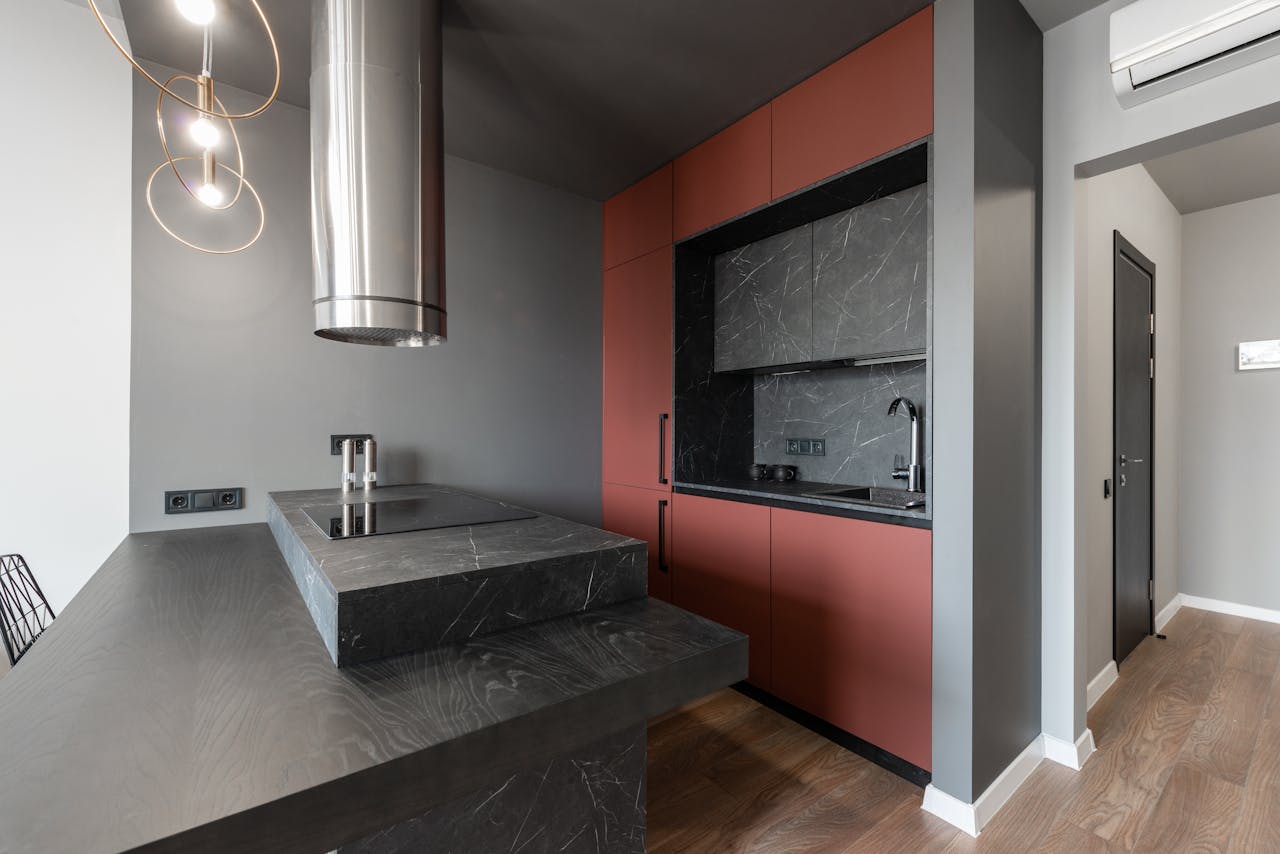 découvrez des cuisines fonctionnelles sur mesure à paris 10 : conception intelligente, matériaux de qualité et solutions pratiques pour optimiser votre espace.