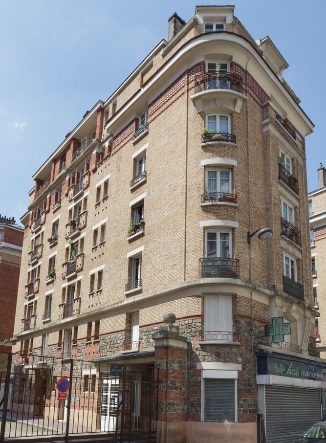 découvrez les démarches essentielles pour réussir votre projet de rénovation à paris en 2025 : autorisations, conseils, aides financières et étapes clés pour transformer votre logement en toute sérénité.