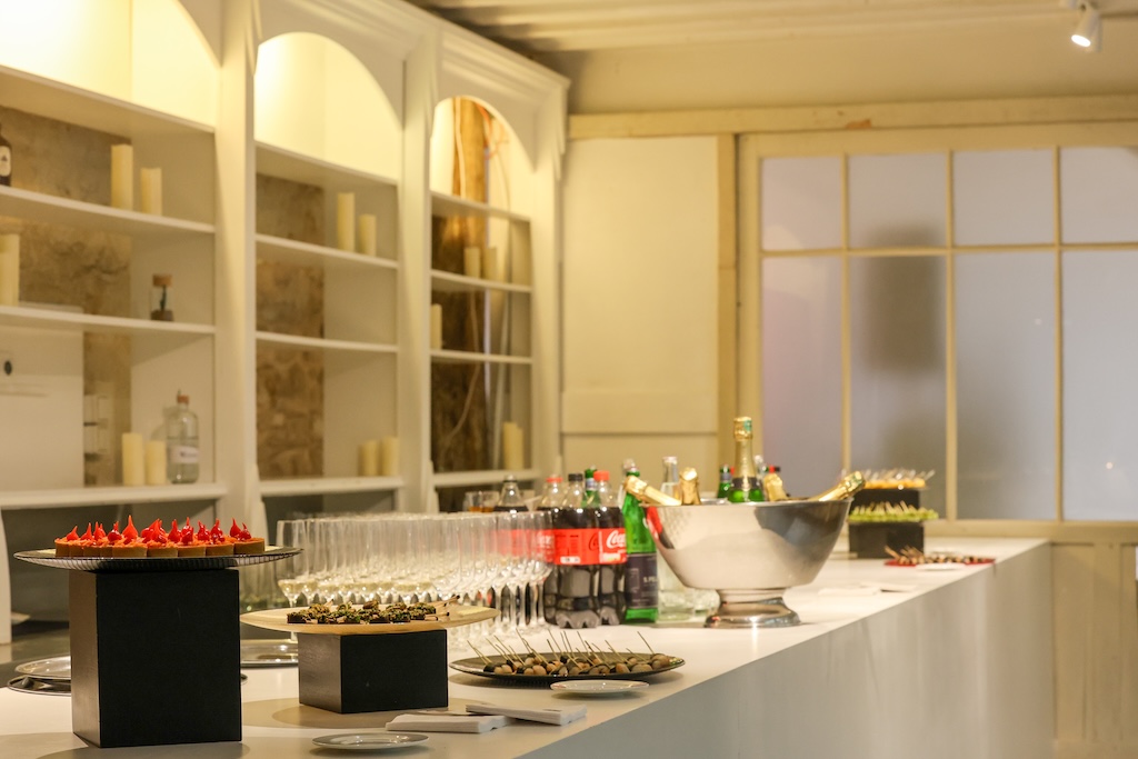 obtenez rapidement un devis gratuit pour votre cuisine &agrave; paris 75010. comparez les prix et services des cuisinistes locaux pour un am&eacute;nagement sur-mesure adapt&eacute; &agrave; vos besoins.