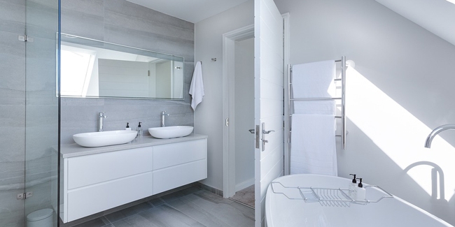 obtenez rapidement un devis personnalisé pour la rénovation de votre salle de bain à paris 10. conseils sur mesure et professionnels qualifiés pour transformer votre espace selon vos envies.