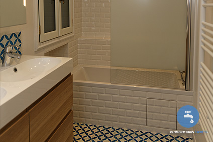 obtenez rapidement un devis pour la rénovation de votre salle de bain à paris 75010. travaux de qualité, estimation gratuite et conseils personnalisés pour moderniser votre espace.