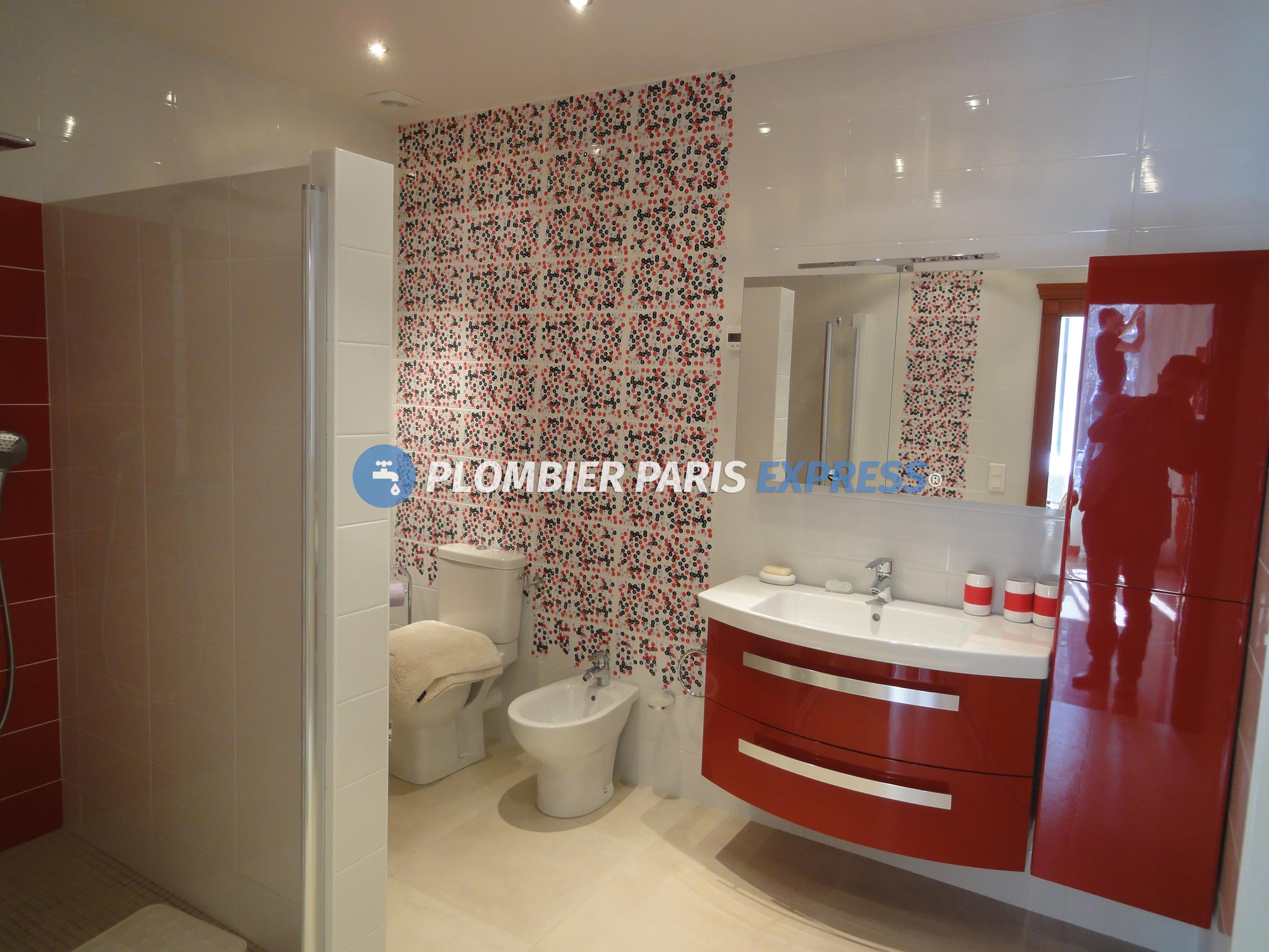 obtenez rapidement un devis personnalisé pour la rénovation ou l'installation de votre salle de bain à paris 75010. prestations sur mesure, conseils et tarifs adaptés à vos besoins.