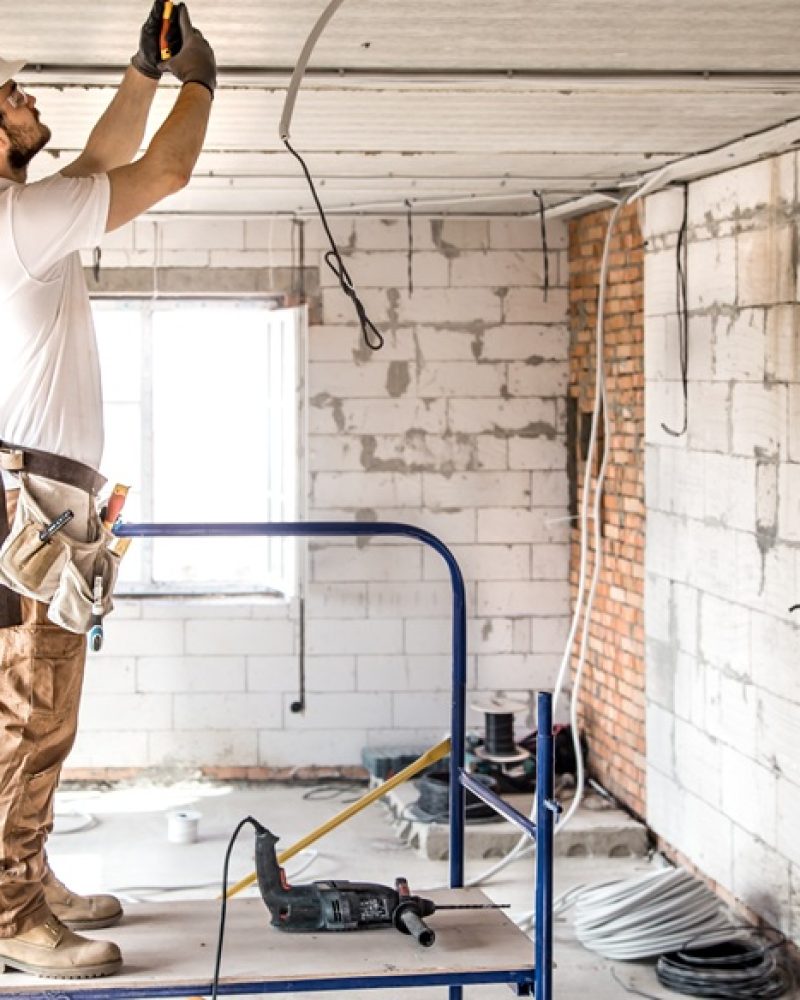 découvrez notre entreprise de rénovation spécialisée dans la transformation et l'amélioration de vos espaces, pour des travaux de qualité, réalisés par des professionnels expérimentés. devis gratuit et accompagnement personnalisé.