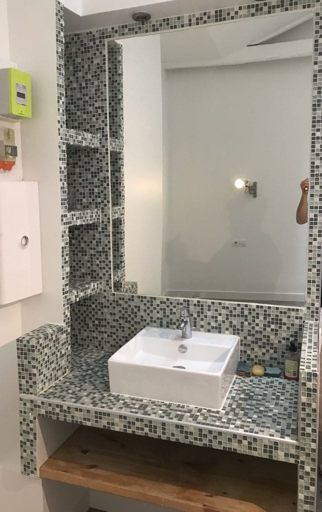 trouvez les meilleures entreprises de rénovation de salle de bain à paris 75010. profitez de services professionnels pour moderniser et optimiser votre espace, avec des devis gratuits et des solutions sur mesure.