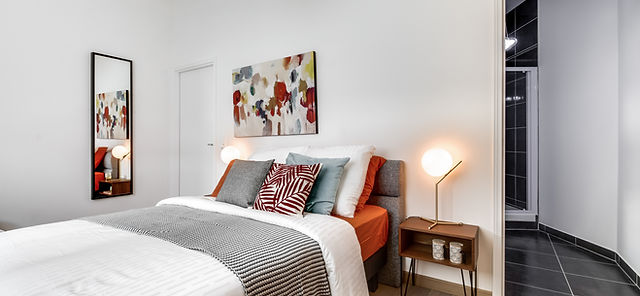 boostez la vente ou la location de votre bien avec notre service de home staging &agrave; paris 10. valorisation rapide, solutions d&eacute;co sur-mesure et conseils professionnels pour s&eacute;duire vos acheteurs.