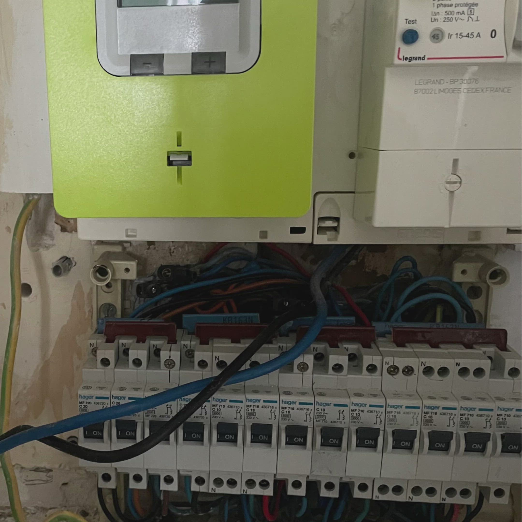 vous cherchez un électricien pour l'installation de votre tableau électrique à paris 75010 ? bénéficiez d'un service rapide, sécurisé et conforme aux normes à des tarifs compétitifs. devis gratuit.
