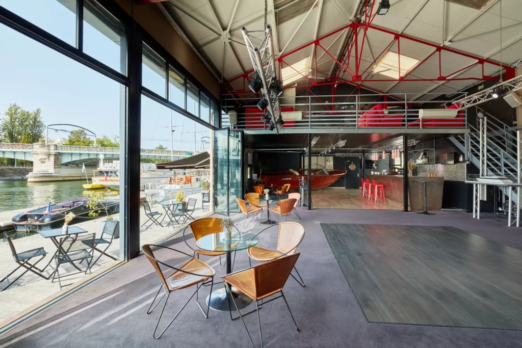 découvrez une mezzanine loft élégante à paris 10 : espace lumineux, design moderne, idéal pour vivre ou investir au cœur de la capitale. visitez dès maintenant !