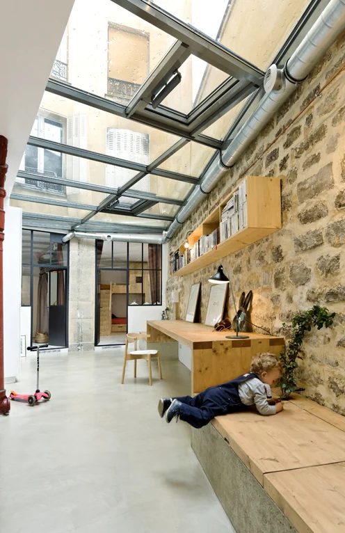 découvrez comment moderniser un loft à paris 10 avec des conseils d’aménagement, des idées design tendance et des astuces pour optimiser l’espace et la lumière.