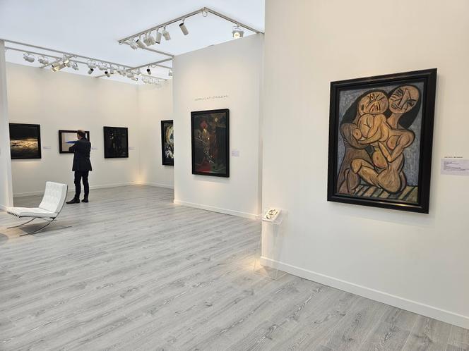 d&eacute;couvrez des &oelig;uvres de peinture moderne dans le 10&egrave;me arrondissement de paris : artistes contemporains, expositions et galeries tendance pour une immersion dans l&rsquo;art actuel.