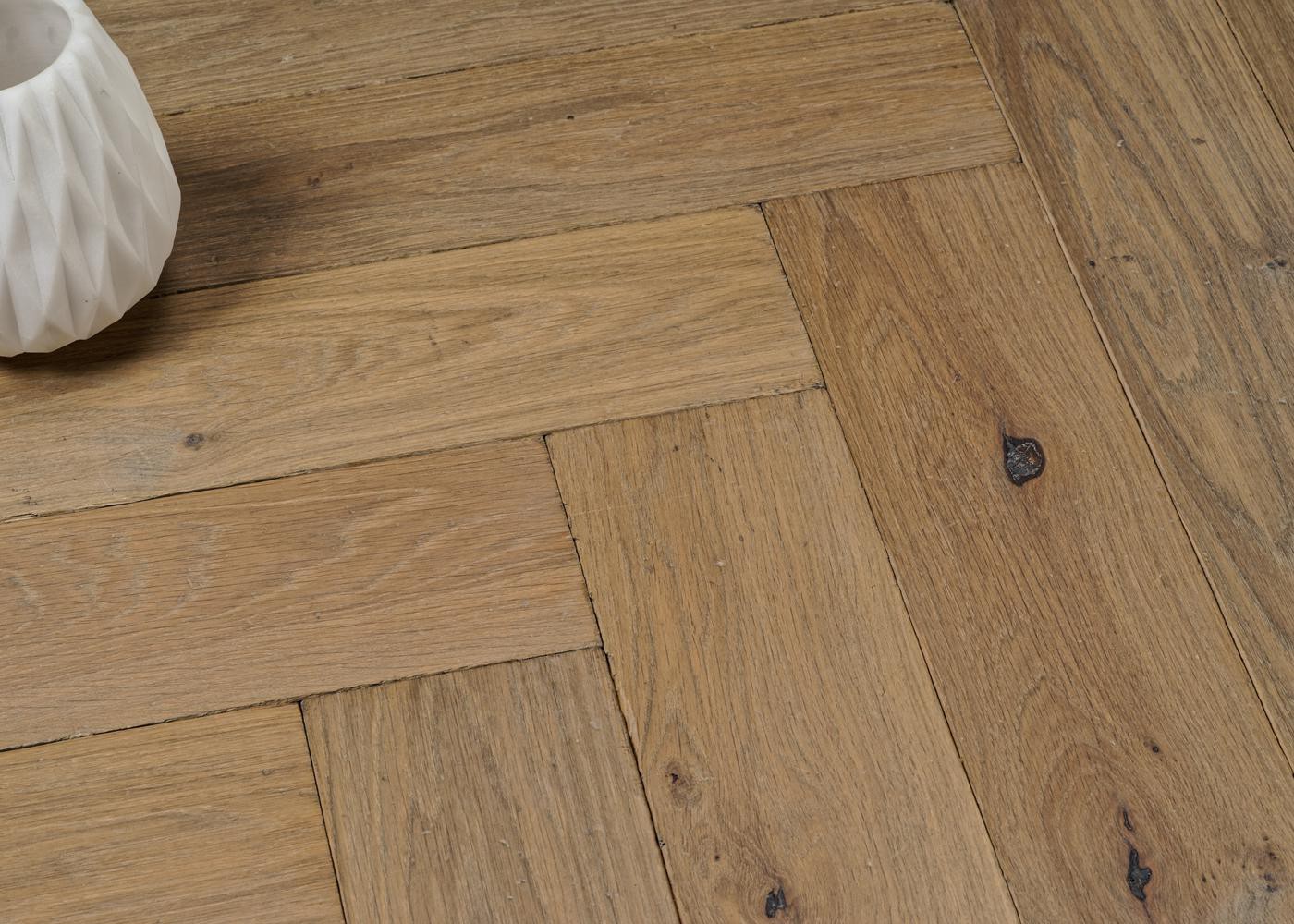 découvrez les meilleurs prix pour un parquet flottant à paris 75010. conseils, devis gratuits et professionnels qualifiés pour la pose de votre sol. comparez les offres dès maintenant !