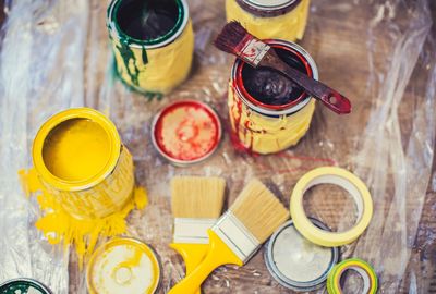 découvrez les prix pour la peinture de maison dans le 75010 : tarifs au m², conseils pour estimer votre budget, et astuces pour réussir vos travaux en toute sérénité.