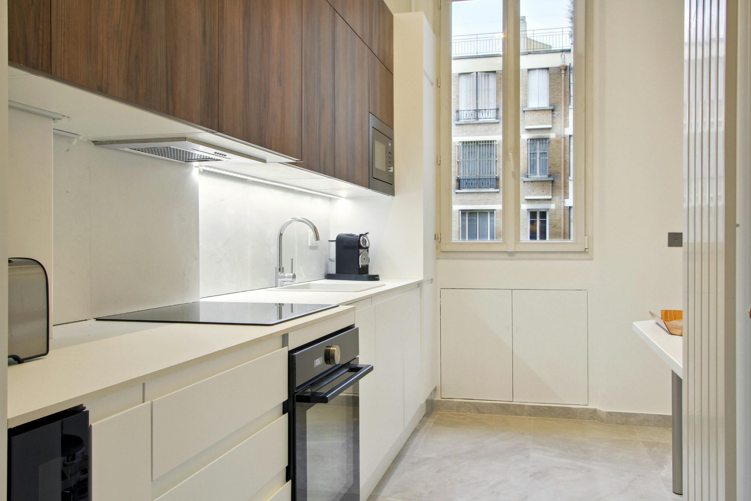 d&eacute;couvrez le co&ucirc;t moyen pour la r&eacute;novation d'une cuisine dans le 75010. conseils, devis gratuits et astuces pour estimer votre budget travaux &agrave; paris.