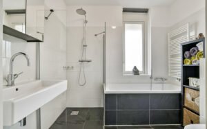 découvrez les prix de rénovation d’une salle de bain à paris en 2025 : tarifs moyens, facteurs de coût, conseils pour bien estimer votre projet et trouver des professionnels qualifiés.