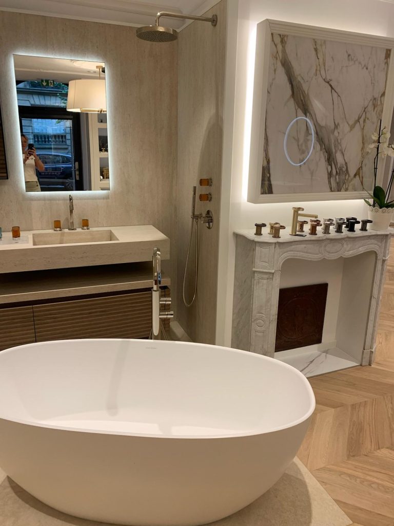 d&eacute;couvrez les prix pour la r&eacute;novation ou l'installation de salle de bain &agrave; paris 75010. comparez les tarifs et trouvez des professionnels qualifi&eacute;s pour votre projet d&egrave;s aujourd'hui !