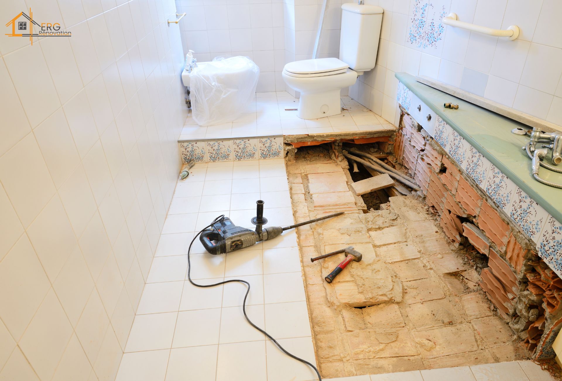 découvrez les prix des travaux de salle de bain à paris 75010. conseils, devis gratuits et idées pour rénover ou aménager votre salle de bain au meilleur prix dans votre arrondissement.