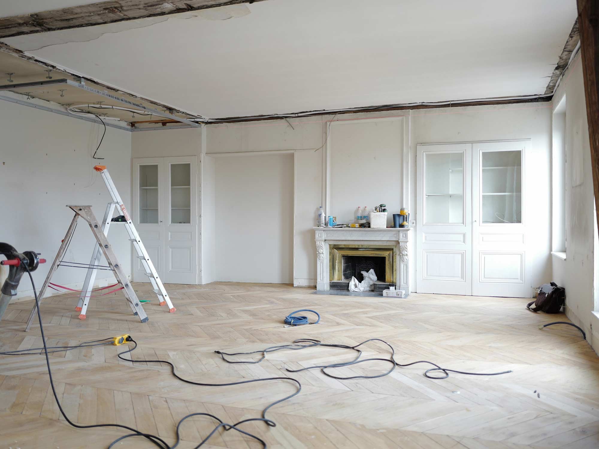 découvrez nos conseils et solutions pour réussir la rénovation de votre appartement : idées, étapes clés et astuces pour moderniser votre espace et augmenter sa valeur.