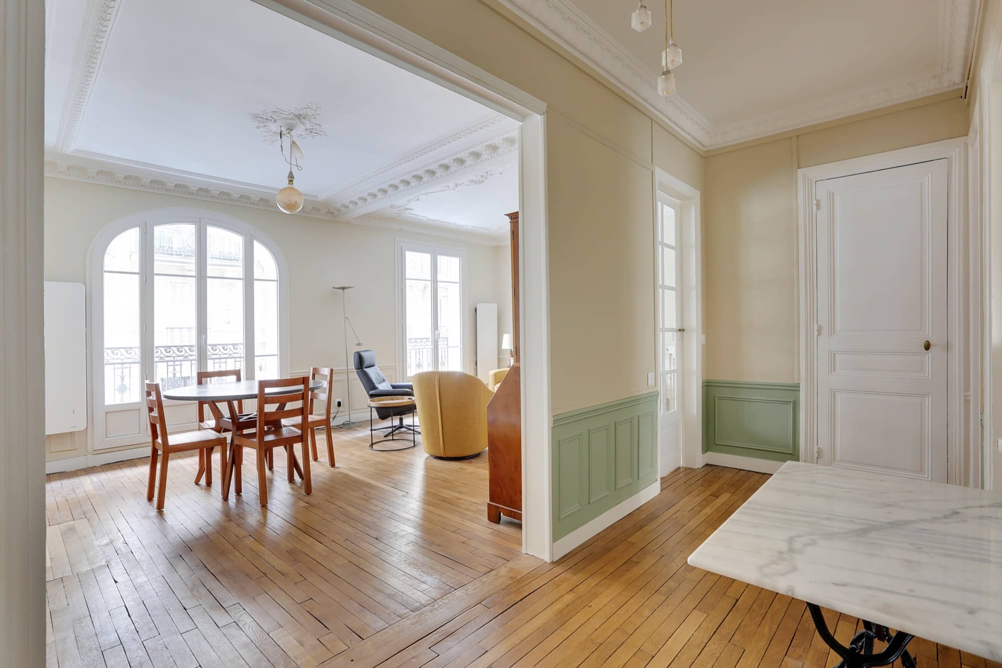 confiez la rénovation de votre appartement à paris à des experts. conseils personnalisés, travaux de qualité et transformation sur-mesure pour un intérieur à votre image. demandez votre devis gratuit !