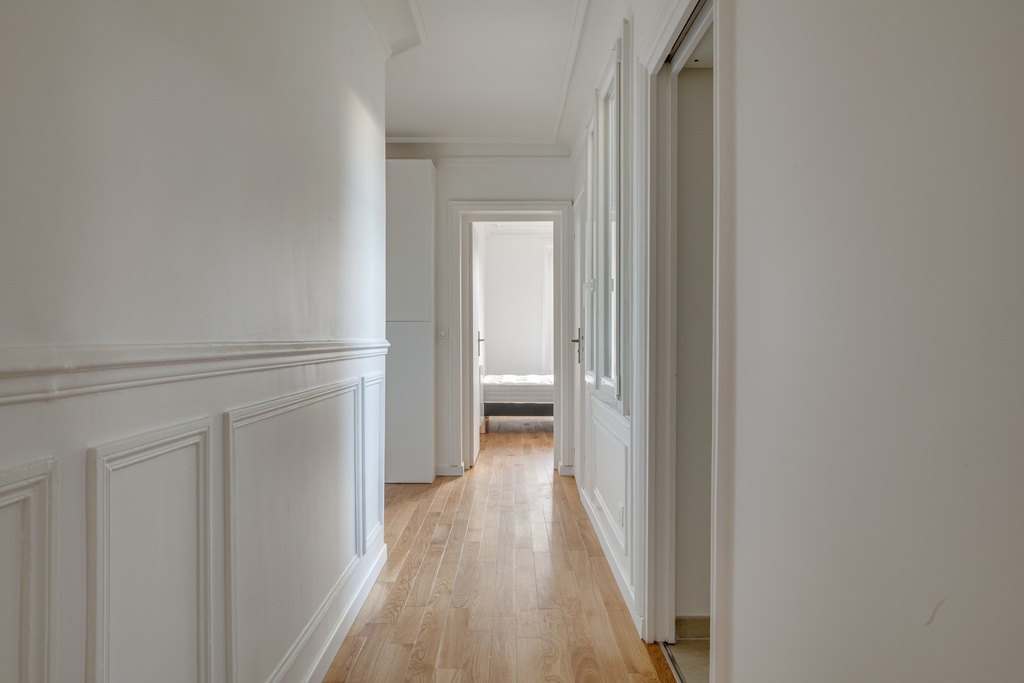 envie de rénover votre appartement à paris ? découvrez nos conseils, astuces et solutions professionnelles pour réussir la rénovation de votre logement parisien, du projet à la réalisation.