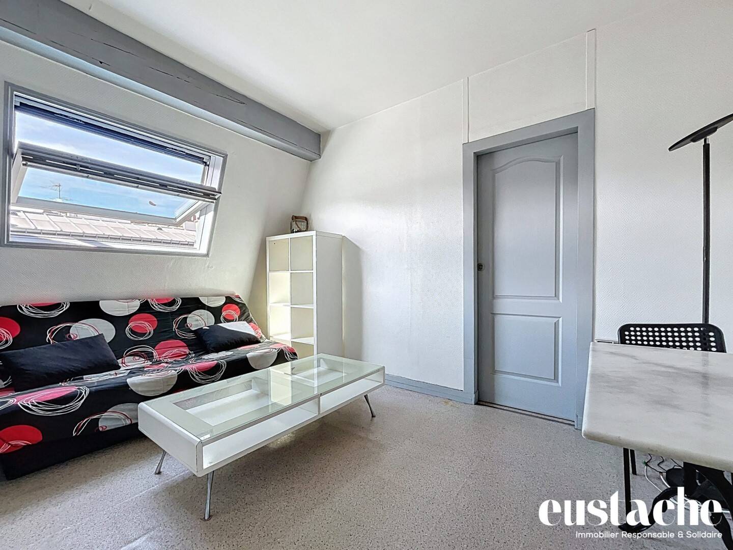 confiez la rénovation de votre appartement à paris 75010 à des professionnels expérimentés. travaux sur mesure, conseils personnalisés et résultats de qualité pour un intérieur moderne et fonctionnel.