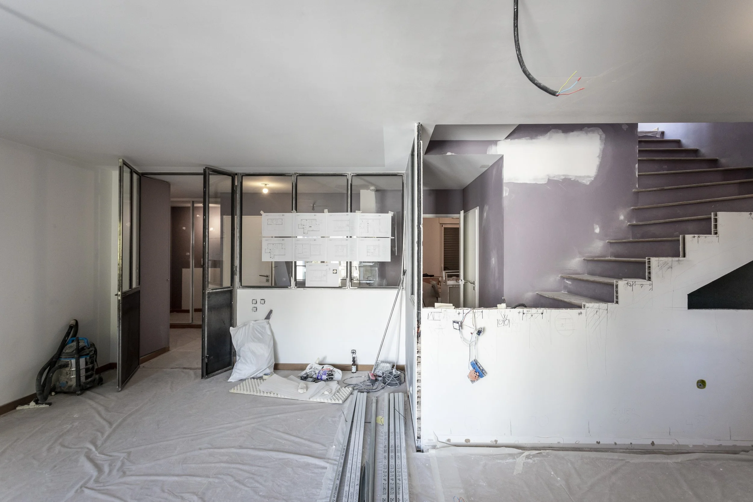 confiez vos travaux de rénovation à un artisan expérimenté à paris 10 ! devis gratuit, savoir-faire local et prestations de qualité pour rénover votre appartement ou local professionnel.