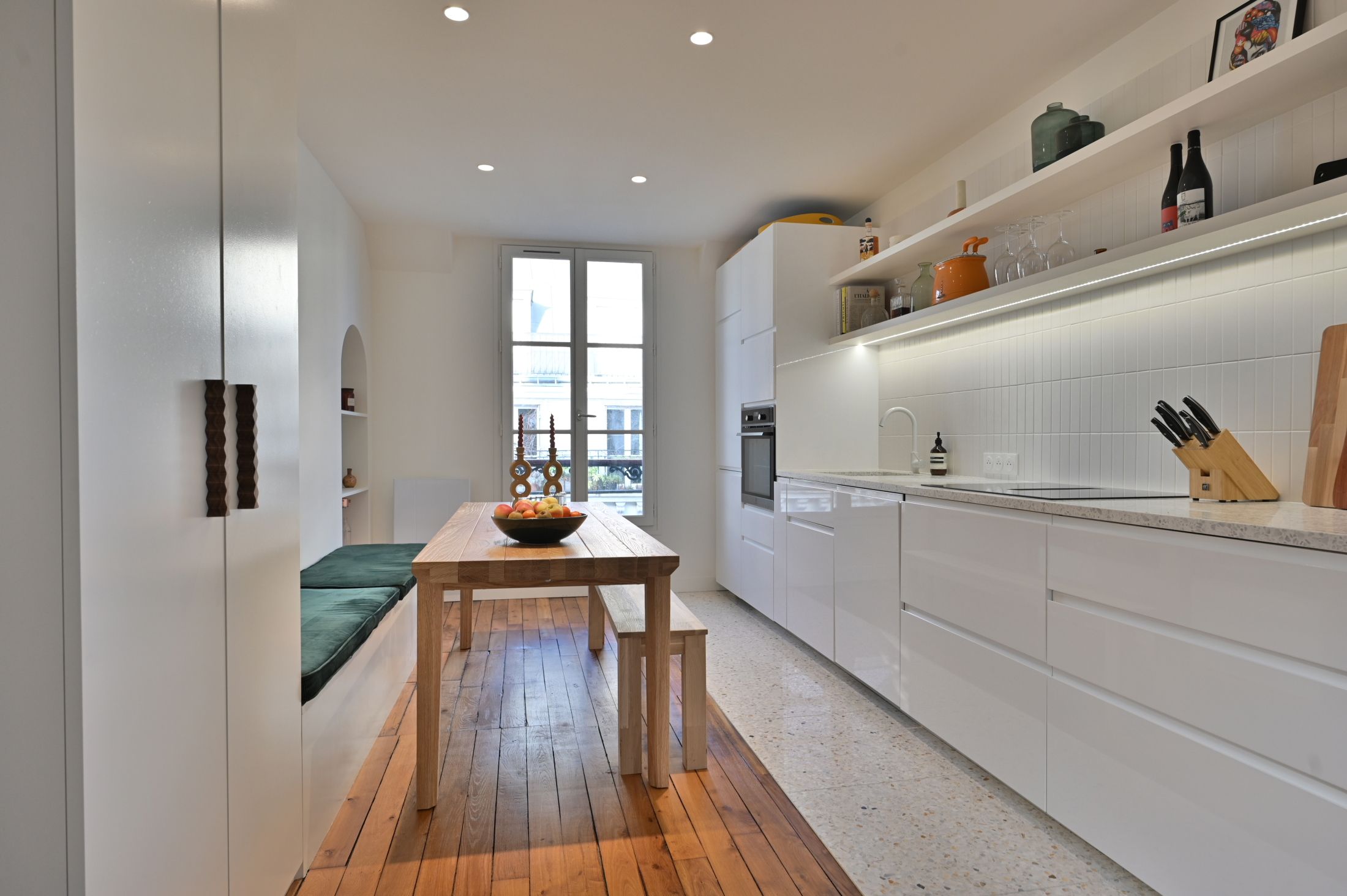 confiez la r&eacute;novation de votre cuisine &agrave; paris 10 &agrave; des experts. conseils personnalis&eacute;s, mat&eacute;riaux de qualit&eacute; et devis gratuit pour une cuisine moderne et fonctionnelle.