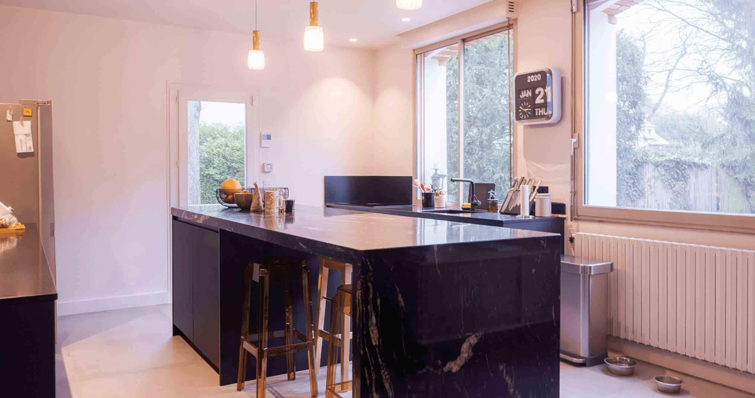 transformez votre cuisine à paris 75010 en 2025 grâce à des services de rénovation sur-mesure. obtenez un espace moderne, fonctionnel et esthétique adapté à vos besoins. devis gratuit et accompagnement personnalisé.