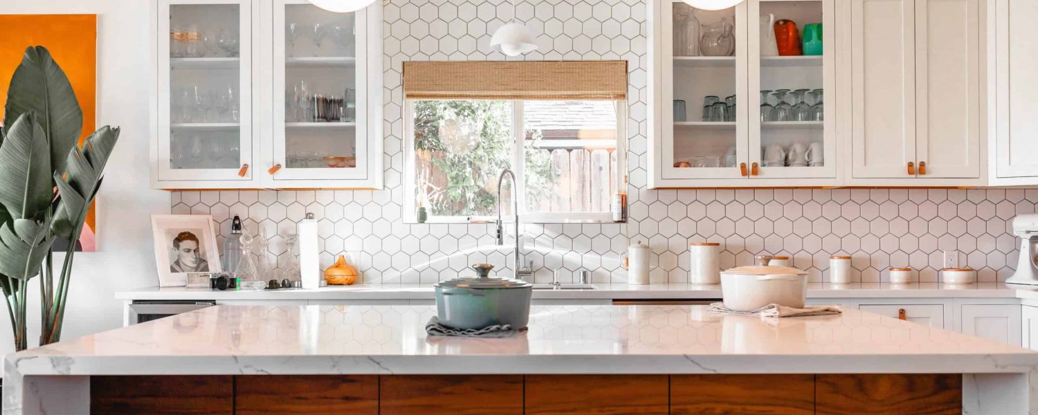 confiez la rénovation de votre cuisine à paris 75010 à des experts. devis gratuit, conseils personnalisés, travaux rapides et soignés pour une cuisine moderne et fonctionnelle.