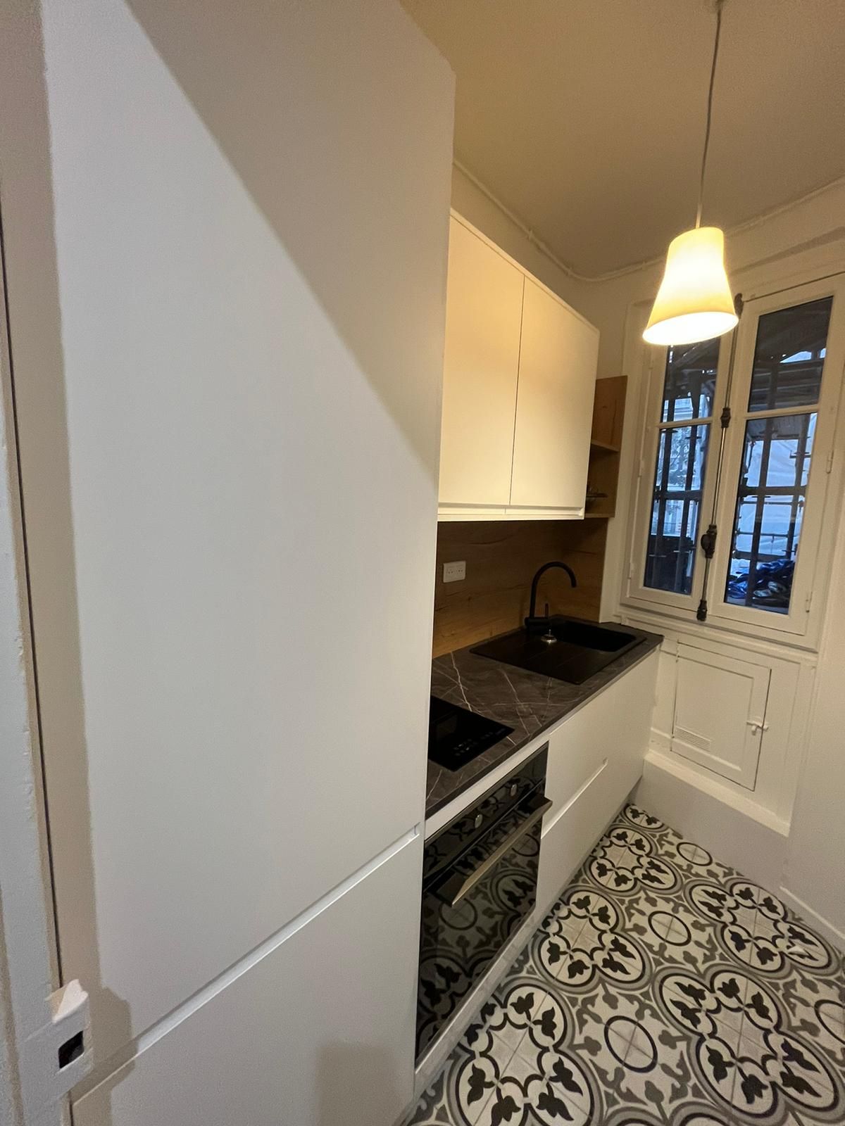 découvrez nos solutions de rénovation de cuisine pas cher à paris 10 : devis rapide, travaux de qualité et conseils sur-mesure pour transformer votre cuisine sans dépasser votre budget.