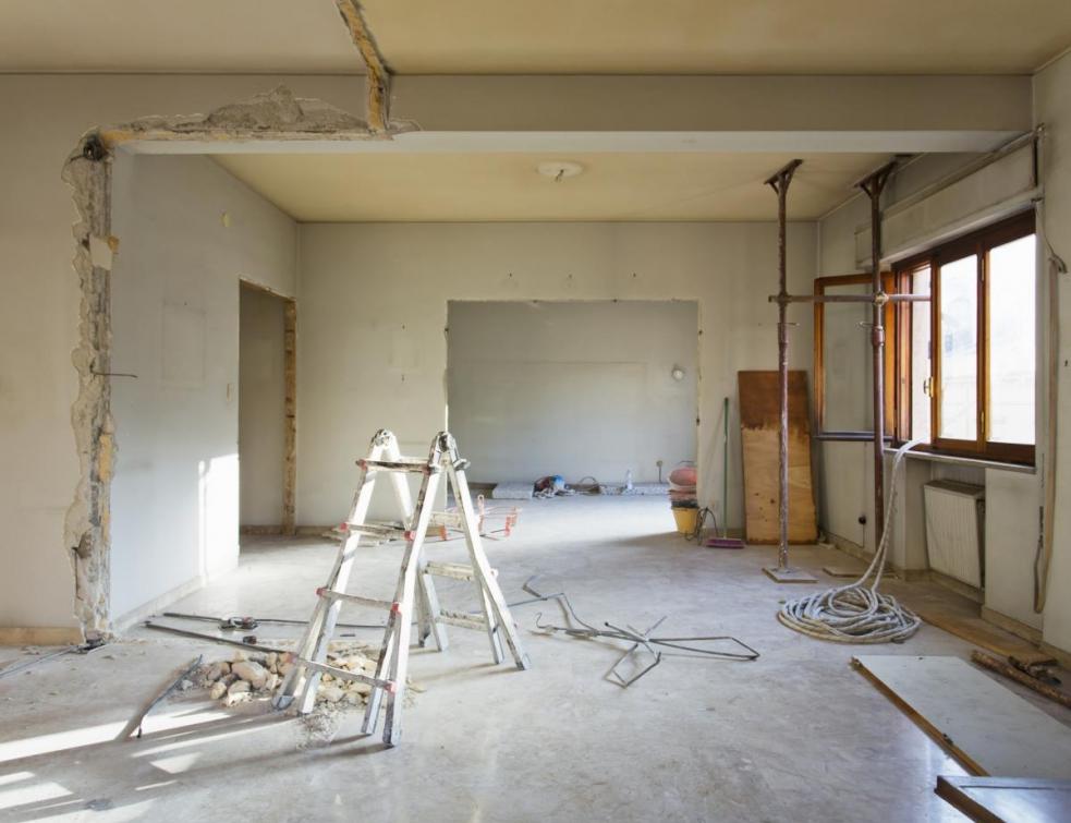 découvrez nos conseils et solutions pour réussir votre rénovation immobilière. optimisez la valeur de votre bien grâce à des travaux adaptés à vos besoins et à votre budget.