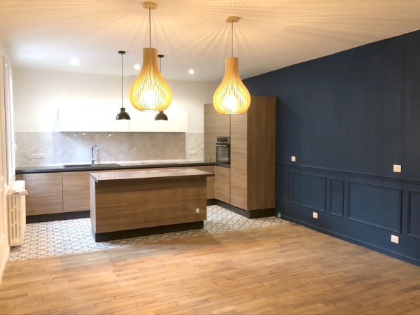 confiez votre r&eacute;novation int&eacute;rieure &agrave; paris 75010 &agrave; des experts ! transformez votre appartement ou bureau avec des professionnels qualifi&eacute;s. devis gratuit et travaux sur-mesure adapt&eacute;s &agrave; vos besoins.