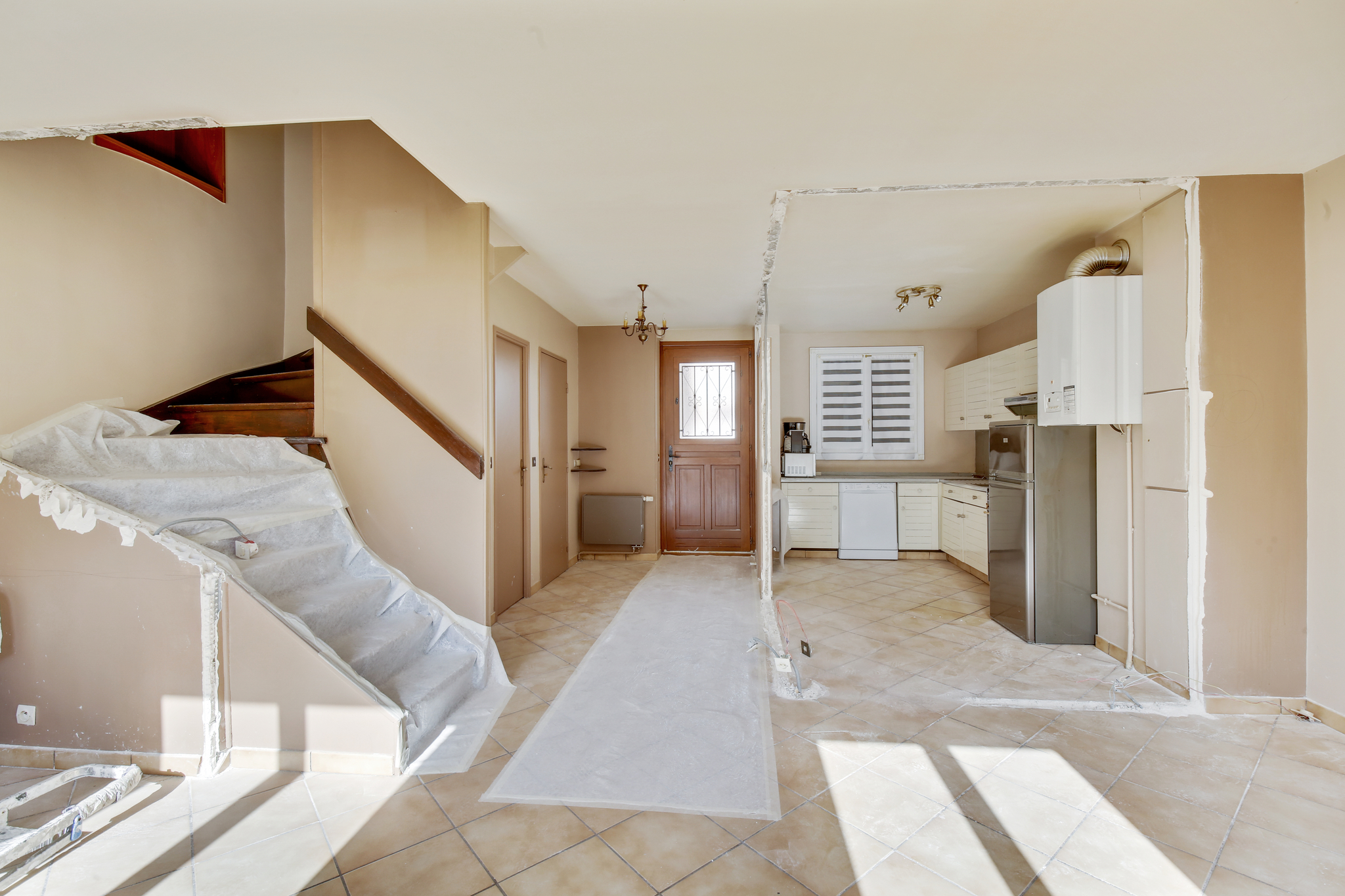 découvrez tous nos conseils et solutions pour la rénovation de votre maison : idées, budget, étapes clés et inspirations pour transformer votre intérieur ou extérieur avec succès.