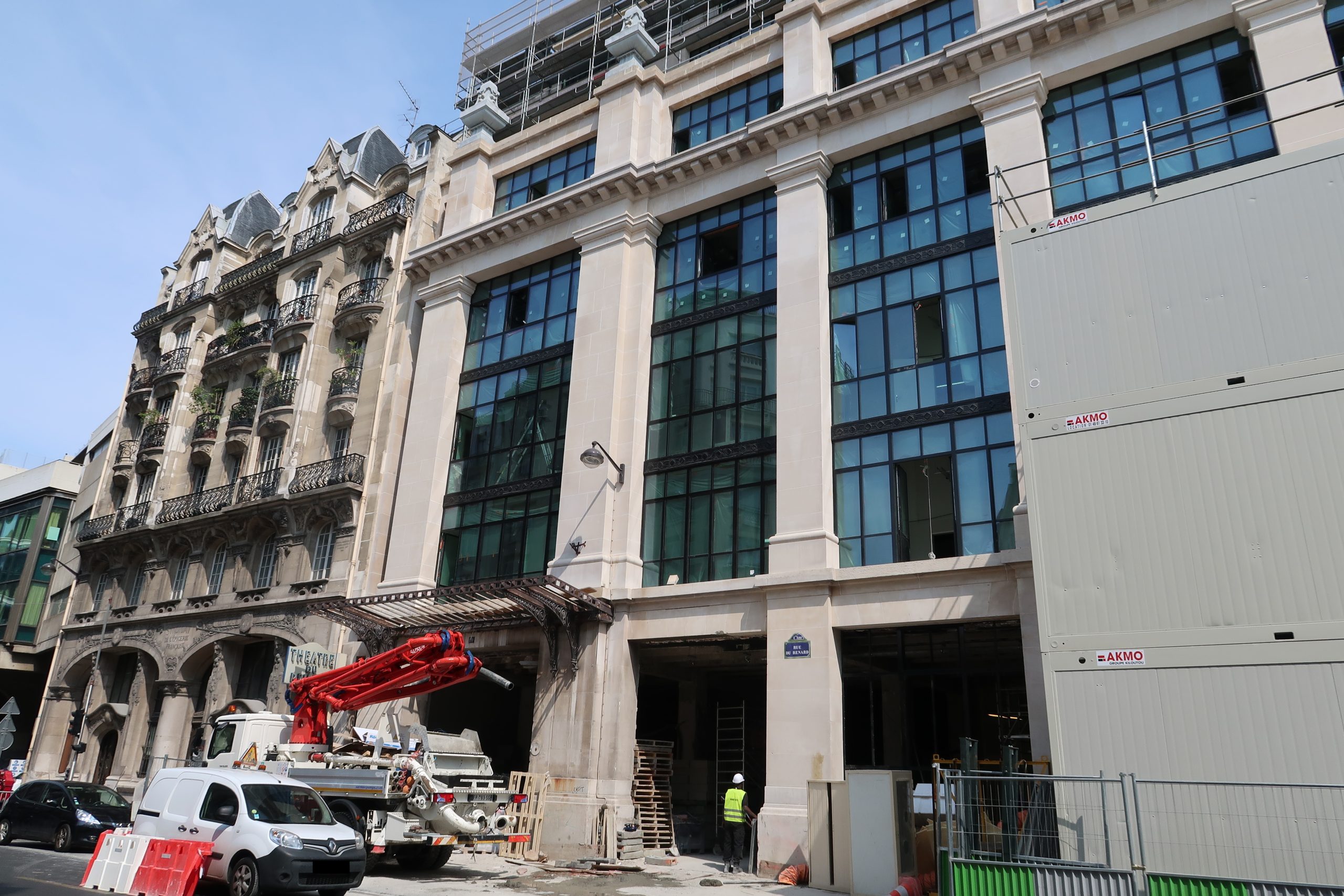 découvrez nos services de rénovation à paris 10 : appartements, maisons et locaux professionnels. conseils d'experts, devis gratuit et travaux de qualité pour transformer vos espaces selon vos envies.