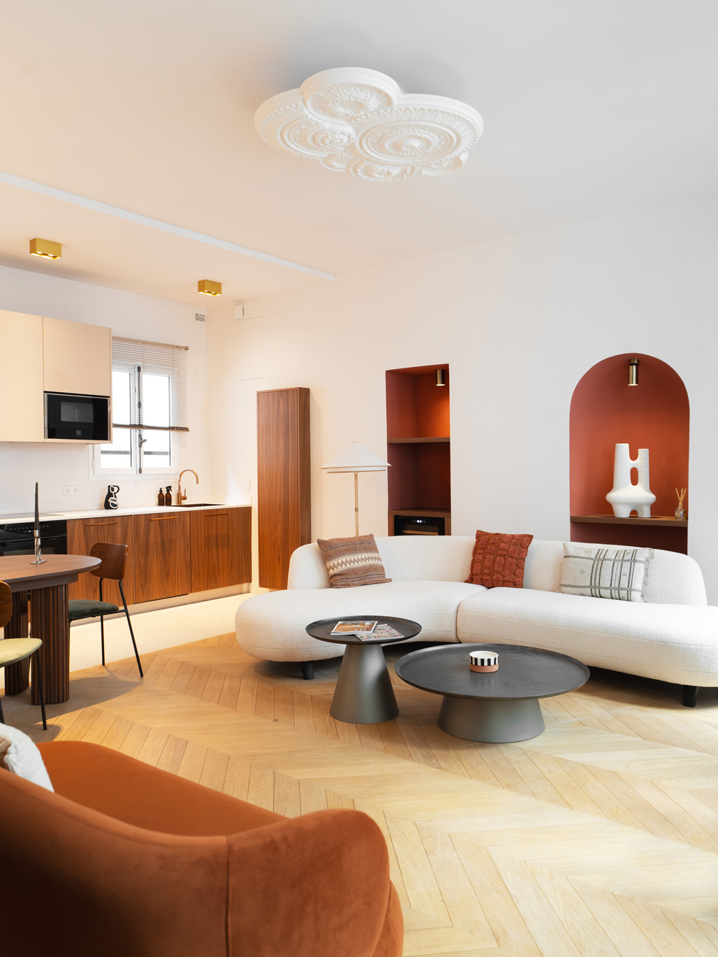 d&eacute;couvrez nos services de r&eacute;novation &agrave; paris : am&eacute;nagement int&eacute;rieur, travaux sur mesure, conseils personnalis&eacute;s et accompagnement complet pour transformer votre habitat. obtenez un devis gratuit d&egrave;s aujourd'hui.