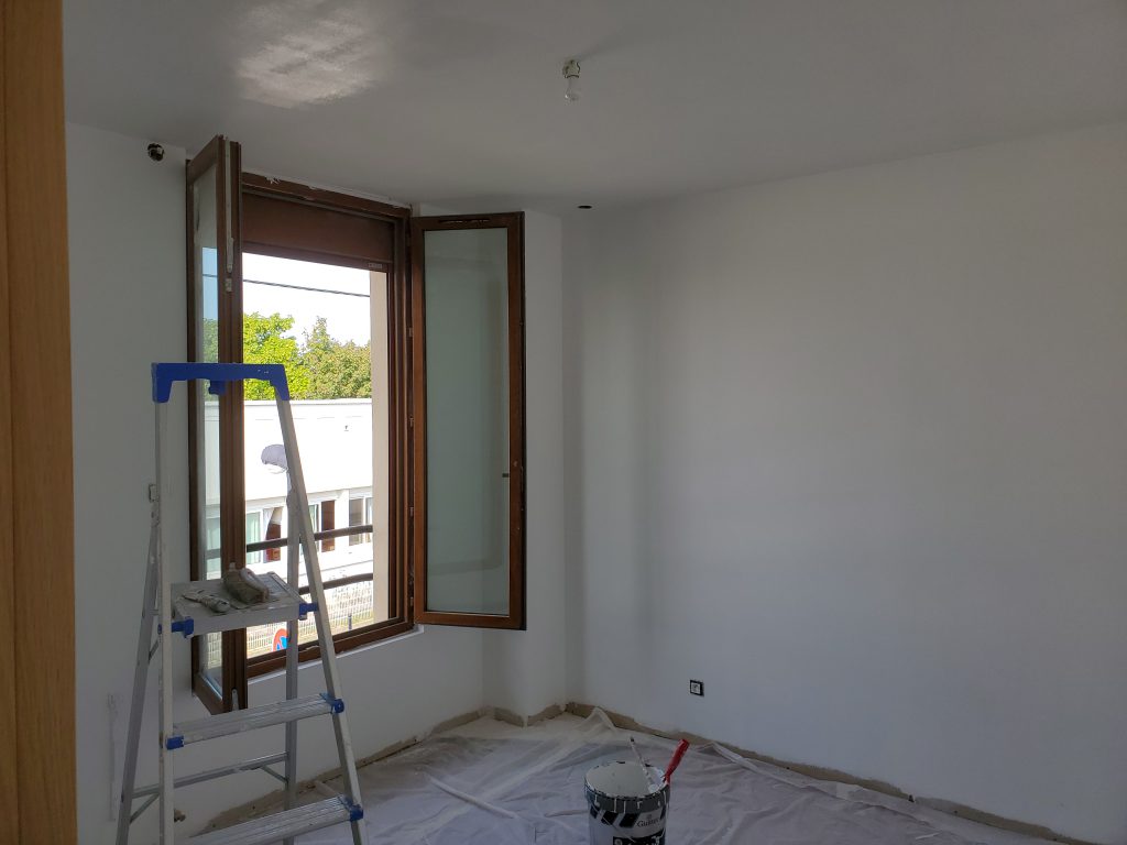 vous cherchez un expert en r&eacute;novation peinture &agrave; paris 75010 ? d&eacute;couvrez nos services professionnels pour embellir votre int&eacute;rieur et rajeunir vos murs avec des finitions soign&eacute;es. demandez un devis gratuit d&egrave;s maintenant !
