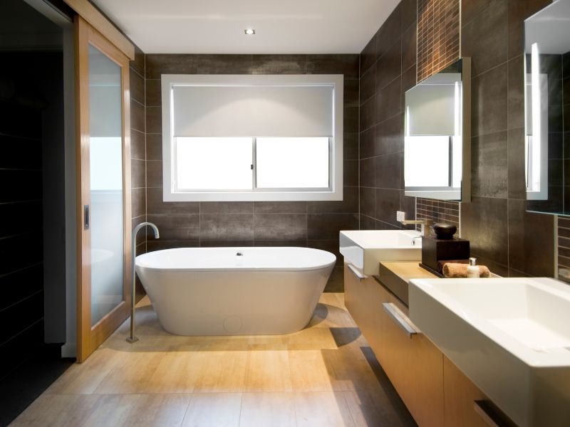 confiez la rénovation de votre salle de bain à paris 10 à des professionnels qualifiés. conseils, travaux sur mesure et finitions soignées pour sublimer votre espace. demandez un devis gratuit !