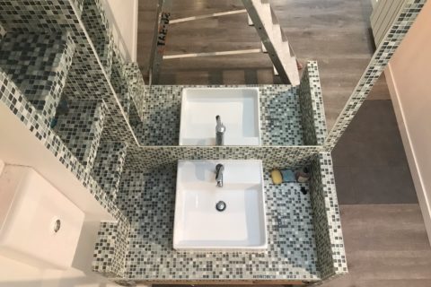 vous cherchez &agrave; r&eacute;nover votre salle de bain &agrave; paris 10 ? profitez de notre expertise pour transformer votre espace avec des solutions sur mesure, des mat&eacute;riaux de qualit&eacute; et une r&eacute;alisation rapide. demandez un devis gratuit !