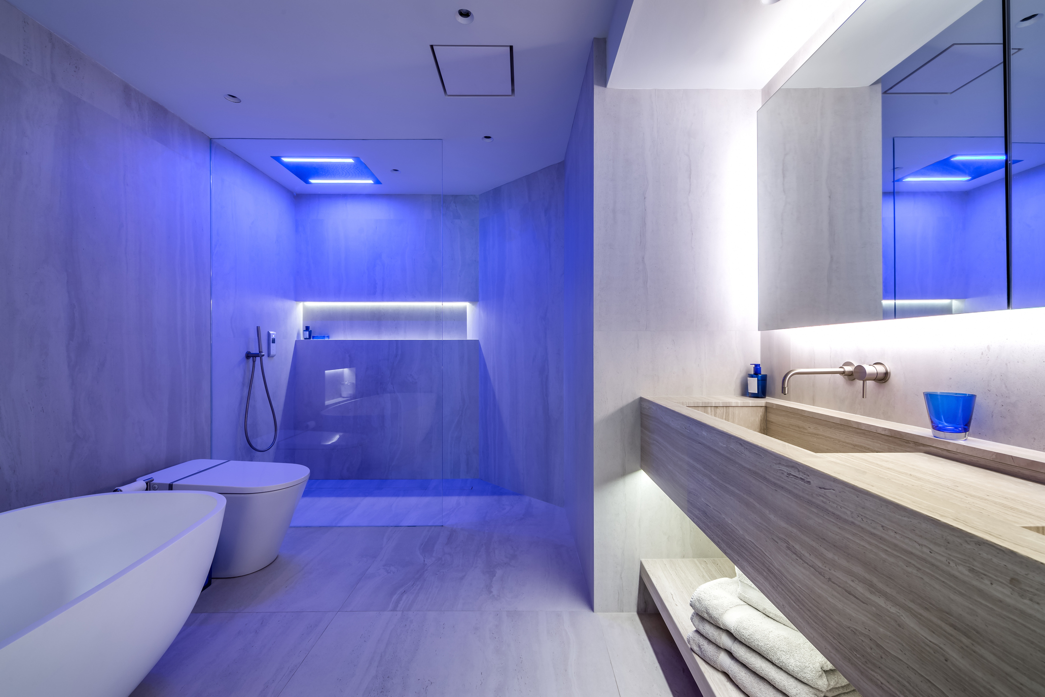 découvrez 10 astuces incontournables pour réussir la rénovation de votre salle de bain à paris en 2025. conseils pratiques, tendances et solutions pour un espace moderne et fonctionnel !