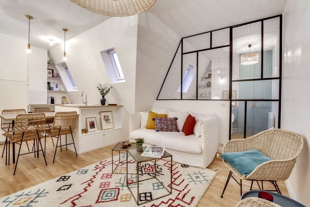 confiez la r&eacute;novation de votre studio &agrave; paris 75010 &agrave; des experts. travaux sur-mesure, conseils personnalis&eacute;s et livraison rapide pour un espace optimis&eacute; et moderne.