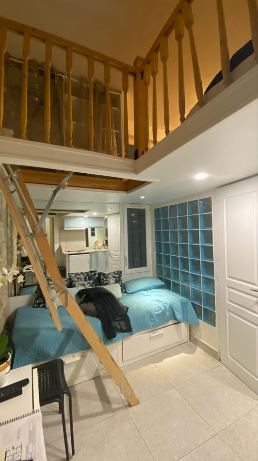confiez la r&eacute;novation de votre studio &agrave; paris 75010 &agrave; des experts. optimisation de l'espace, mat&eacute;riaux de qualit&eacute; et accompagnement sur-mesure pour un studio moderne et fonctionnel.