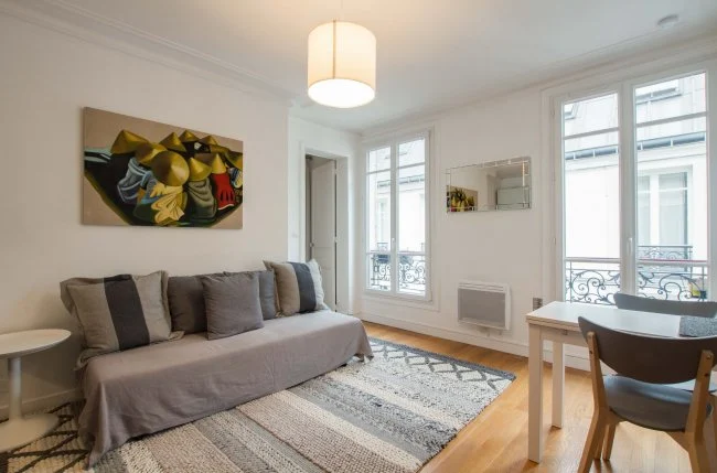 découvrez comment rénover et louer un bien immobilier à paris 75010 : conseils pratiques, démarches à suivre et astuces pour rentabiliser votre investissement locatif dans ce quartier dynamique.